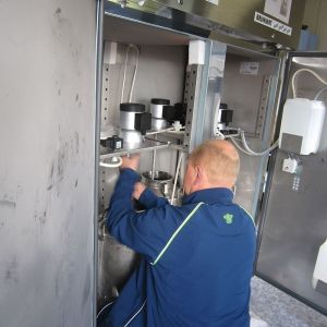 Eröffnung Milchautomat Grosszschocher