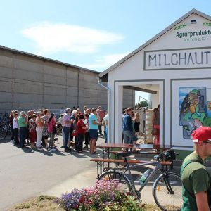 Eröffnung Milchautomat Kitzen